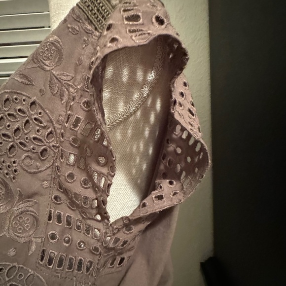 Anthropologie khaki/green lace and silk top - Picture 8 of 12